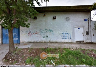 Galpon de 300m2 , Paso del Rey centro
