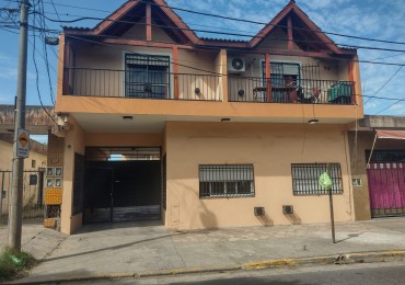 Duplex 3 ambientes en Paso del Rey, Moreno