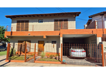 Casa 4 Ambientes en venta - Barrio Arca, Paso del Rey