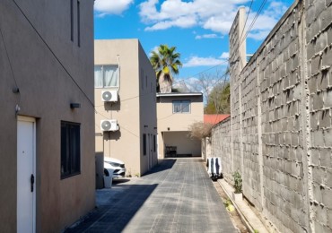 Alquiler Duplex 3 Ambientes con cochera y parrilla | Zona Centenario y E. Mitre