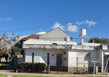 Venta PH 2 Ambientes en esquina de Paso del Rey Centro | Cochera, Lavadero y Gran Terraza |