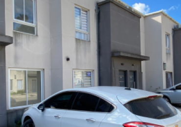 DUPLEX EN ZONA UNIVERSIDAD DE MORENO